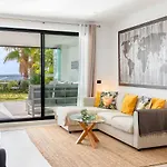 Apartment Luxury 3 Bed Ground Floor With Sea View Estepona